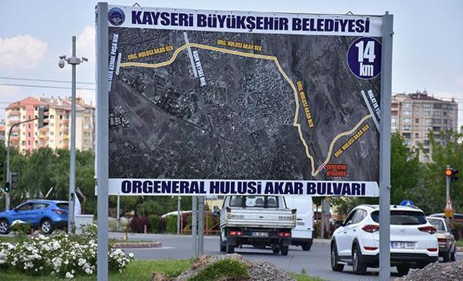 Hulusi Akar, yaptırdığı cami ile adını taşıyan bulvarı bakan olarak açacak