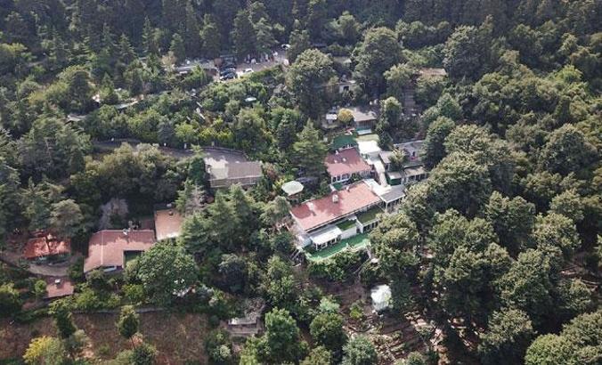 Adnan Oktar'ın villasında bulunan 127 ekranlı kamera odası