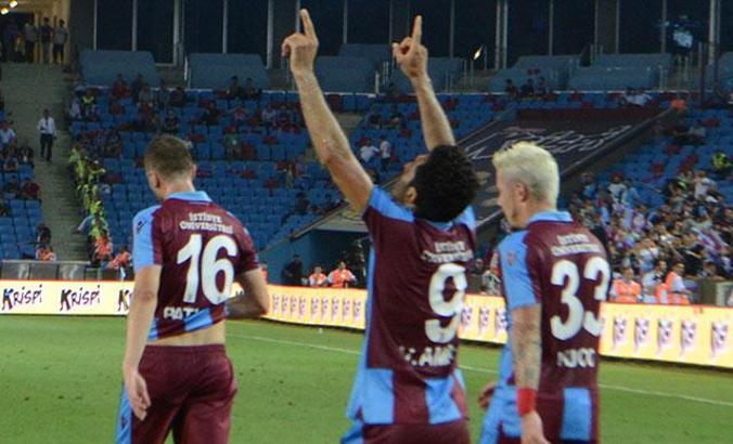 Trabzonspor, Samsunspor'u 3-0 mağlup etti