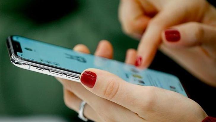 Apple, değeri 1 trilyon doları aşan dünyanın ilk şirketi oldu