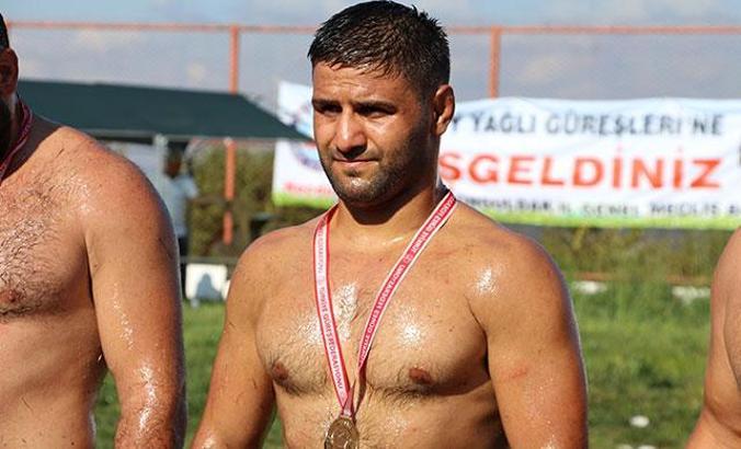 Dağköy Yayla Şenlikleri'nde başpehlivan 'Serhat Gökmen' oldu