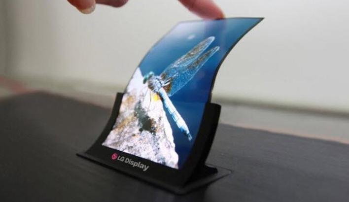 LG'den katlanabilen telefon geliyor!