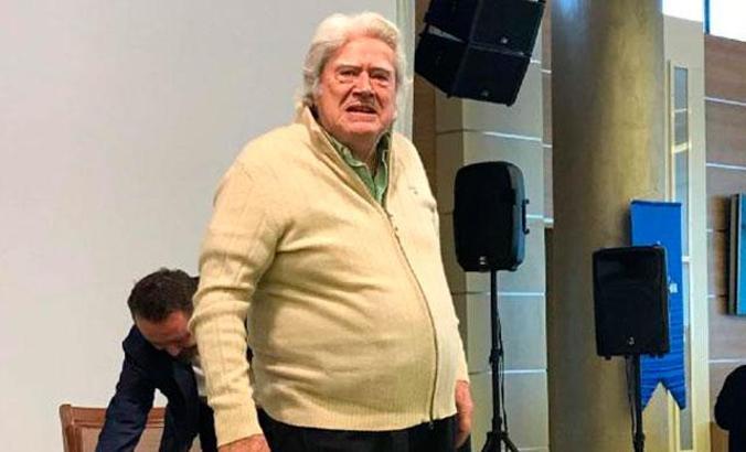 'Telif haklarımı almadan ölmem'