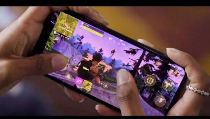 Fortnite Mobile Beta indirmeye açıldı!