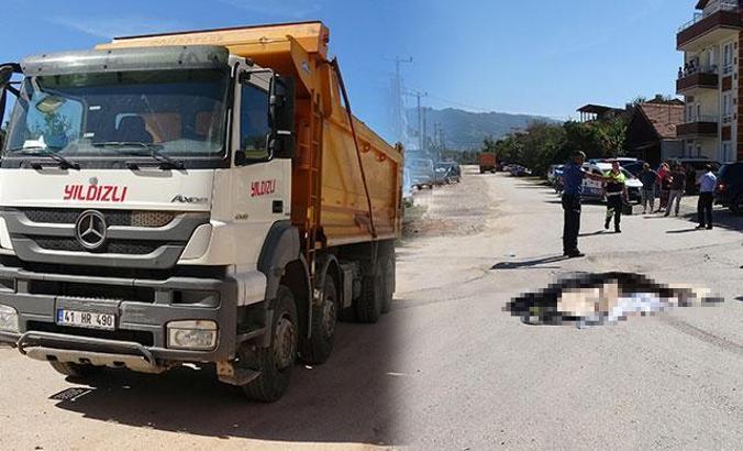 Ezip geçti, farkına bile varmadı çevredekiler seslenince durdu