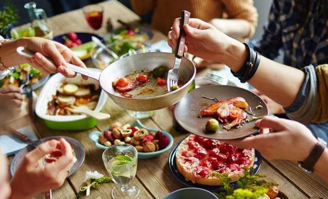 Yemek yemeye günde ortalama 1 saat 58 dakika ayırıyoruz