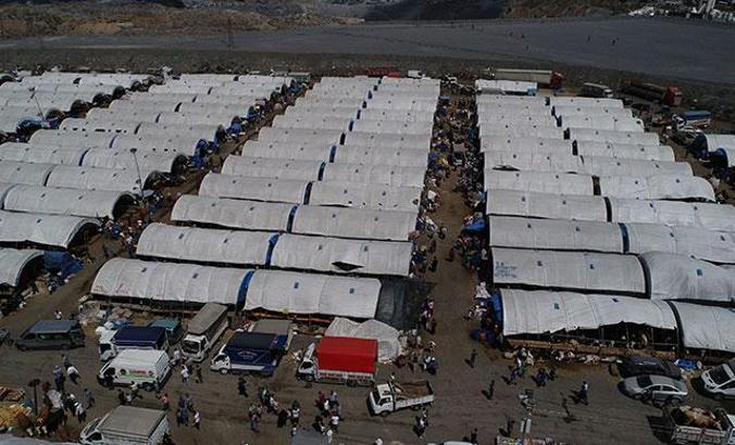 Kurban pazarında arife yoğunluğu