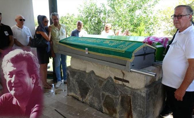 Sanatçı Toron Karacaoğlu, Altınoluk'ta son yolculuğa uğurlandı