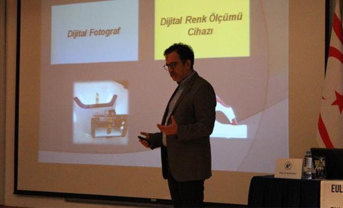 Prof. Dr. Erkut, "Hekim ve teknisyenin iletişimi protezin başarısını etkiliyor"