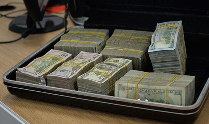 Suriyeli aşiretler hükümete destek için 500 bin Dolar bozdurdu