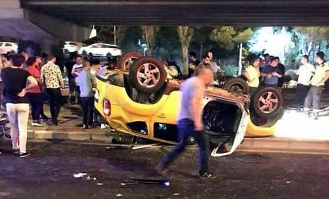 Oyuncu Sefa Zengin ile eşi ve kızı, kazada yaralandı