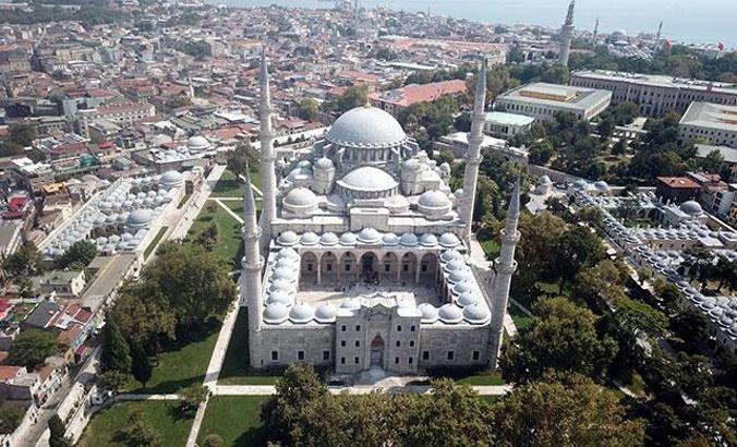 452. vefat yıldönümünde ''Muhteşem Süleyman''