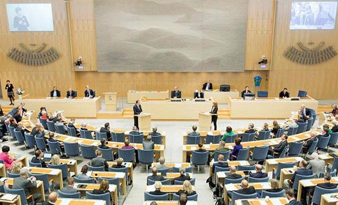 Yabancı düşmanlığı ile bilinen 'İsveç Demokratları' ülkede ikinci büyük parti oldu