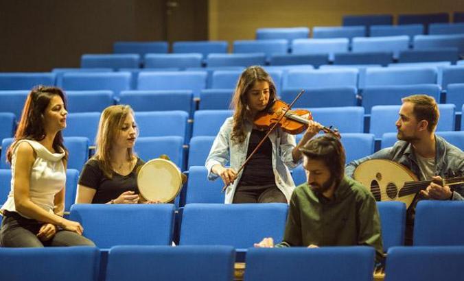 Medipol'den Sağlık Bakanlığı onaylı müzik terapi eğitimi