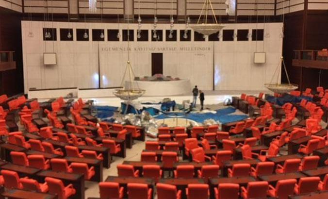 Meclis Genel Kurul salonu yeni sisteme hazır