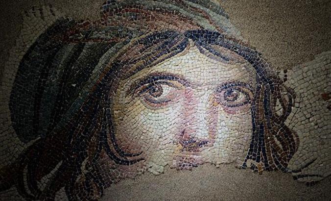 Türkiye, 'Çingene kızı' mozaiğinin ABD'deki parçalarının peşinde