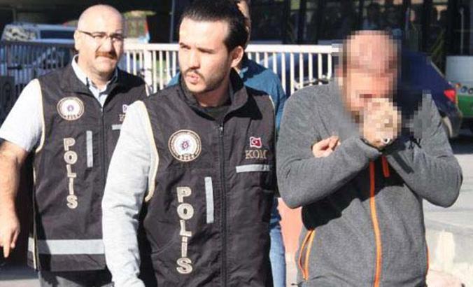 FETÖ'nün 'askeri mahrem imam' yapılanması operasyonunda 3 tutuklama