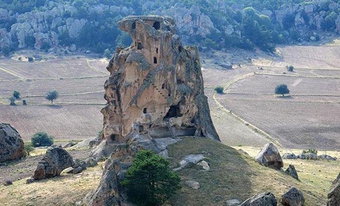 Eskişehir'de 200 bin yıl öncesine ait taş alet bulundu