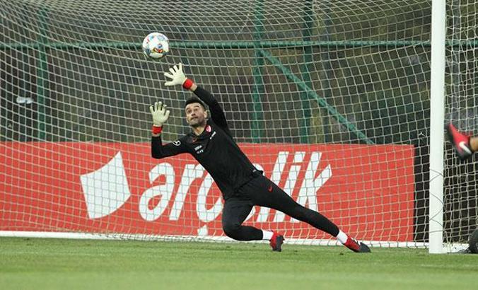 Çaykur Rizesporlu kaleci Gökhan Akkan: "Hayalim ve duam gerçekleşti"