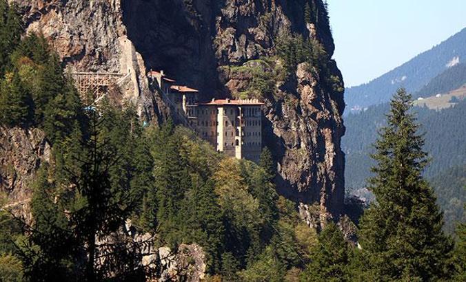 Sümela Manastırı'nda define söylentisi