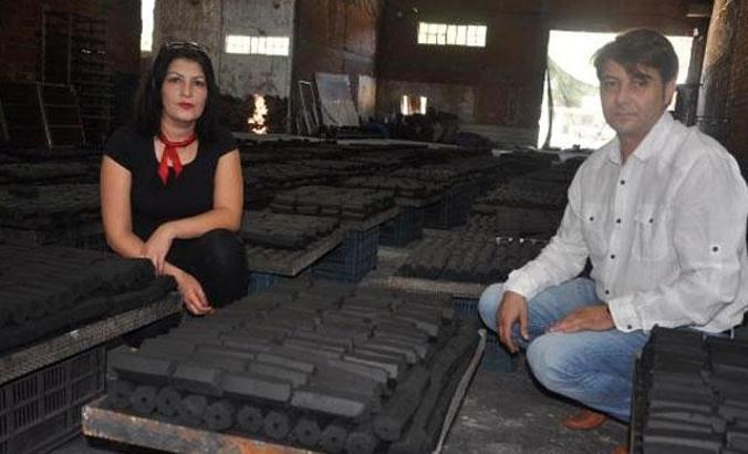 Zeytin çekirdeğinden mangal kömürü üretip, ihracat yaptılar