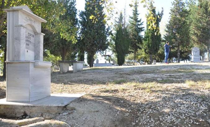 Mezarlıktaki çeşmelerin muslukları çalındı