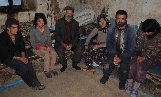 Koşan Dağı'nın zirvesindeki mağara gibi evde izole yaşam