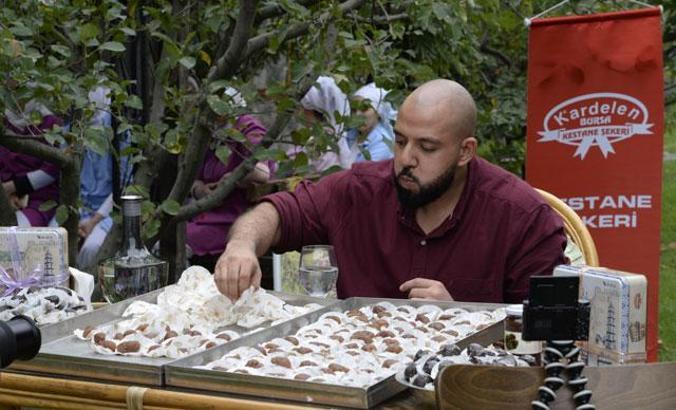 Suudi youtuber, 200 tane kestane şekeri üzerine 2 porsiyon da İskender yedi