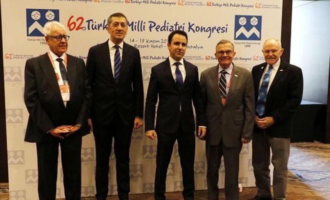 Bakan Selçuk: Çocuk üzerinden pazarlama, riskler taşıyor