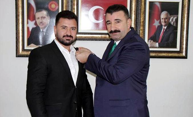 CHP'li meclis üyesi, partisinden istifa edip AK Parti'ye geçti