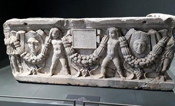 Adana Müze Kompleksi, tarihe ışık tutuyor