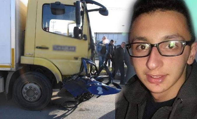 Kamyonun çarptığı otomobildeki üniversiteli Atakan öldü