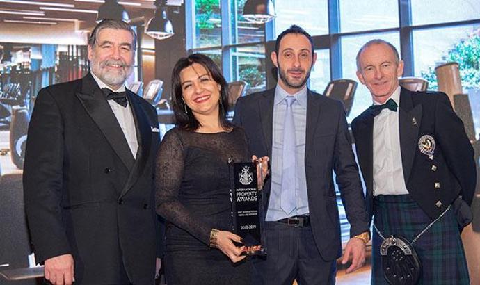 Siyah-beyazlıların ‘No:1903’ü uluslararası arenada en iyi seçildi