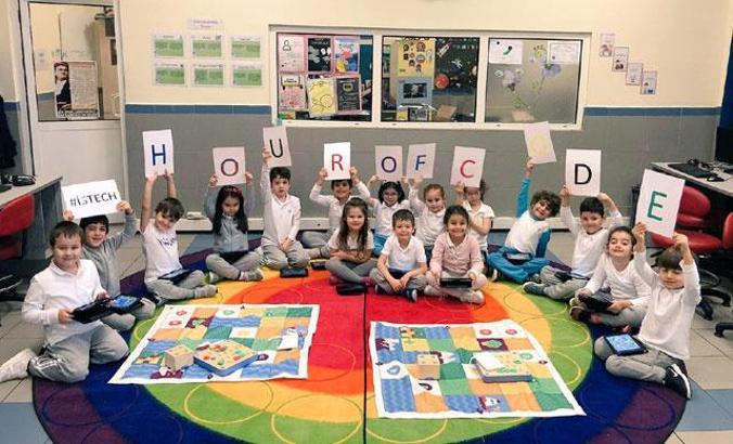 Kodlama ile geleceklerini yazıyorlar