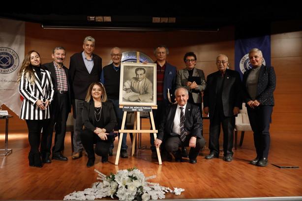 Prof. Dr. Mümtaz Turhan İAÜ’de anıldı