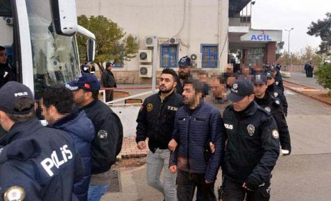 FETÖ'nün 'gaybubet' evlerinde yakalanan 4 kişi tutuklandı