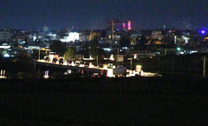 ABD'ye ait olduğu belirtilen askeri konvoy hareket halinde görüntülendi