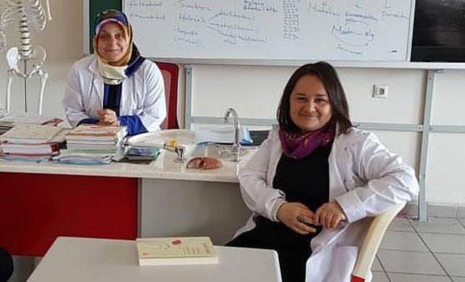 Ölüm yolu yine can aldı! 2 öğretmenden biri öldü, diğeri yaralı