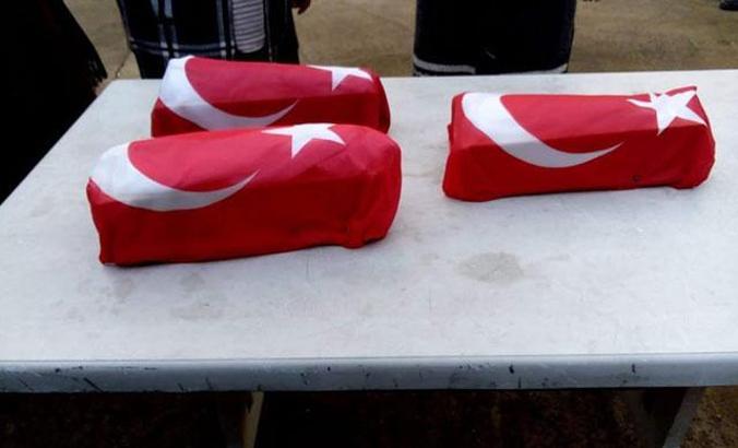 Hayata 1 gün tutunabilen üçüzlere Türk bayraklı veda