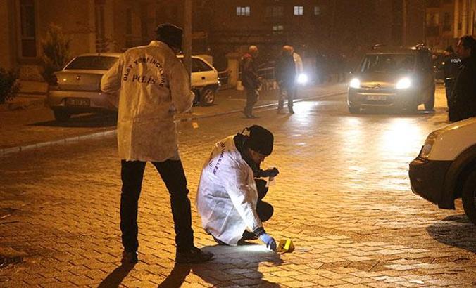 Denizli'de borç-alacak tartışması silahlı kavgaya dönüştü: 2 yaralı