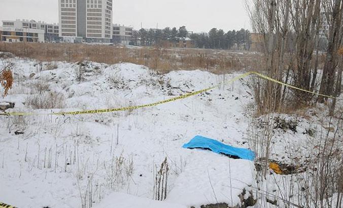 Eskişehir'de boş arazide kadın cesedi bulundu