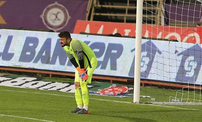 Trabzonspor’dan ayrılan Onur, kulüp tarihine geçti
