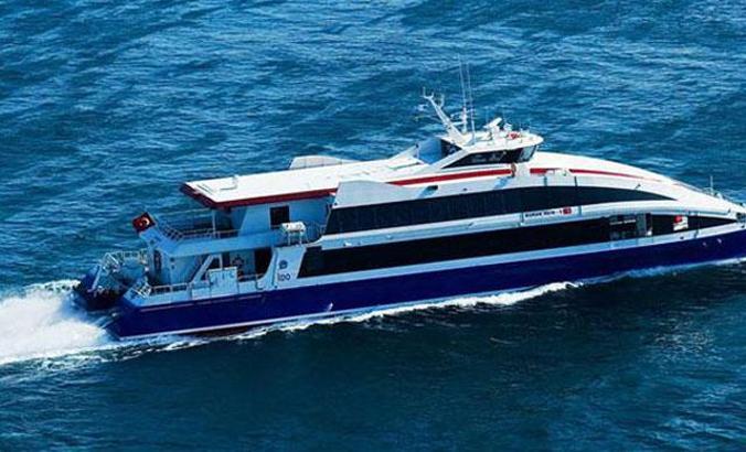 Deniz ulaşımına fırtına engeli