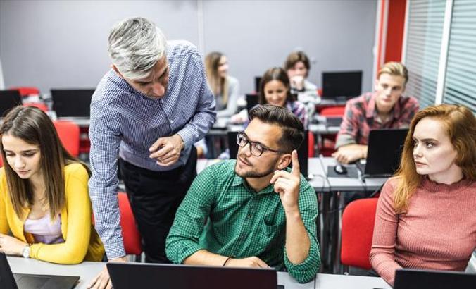 Yeditepe Üniversitesi, liselilere ‘Programlamaya Giriş Eğitimi’ verecek