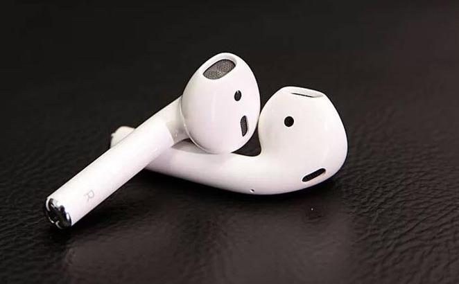 Apple AirPods ile gizli konuşmalar duyulabiliyormuş!