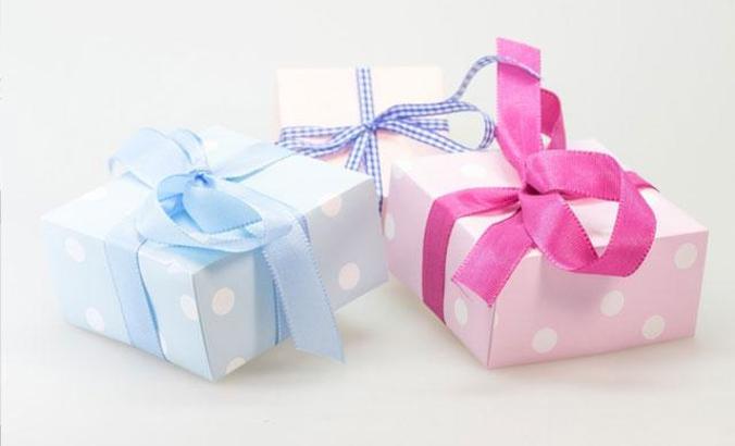 CarrefourSA Hiperlerde her karneye bir hediye