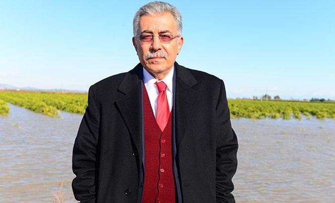 Adana'da sel mağduru çiftçiler, borçlarının ertelenmesini istiyor