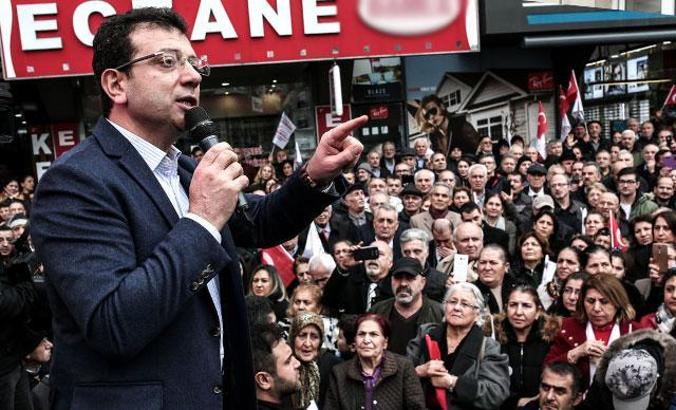 İmamoğlu'ndan Bahçelievler'de esnaf ziyaretleri