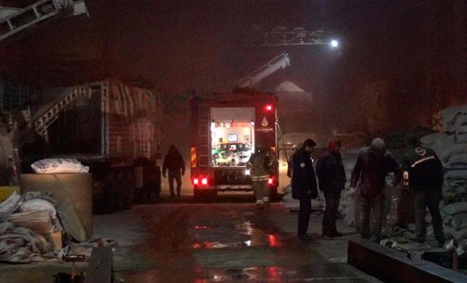Silivri'de un fabrikasında yangın