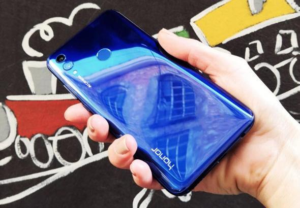 Honor 10 Lite Türkiye'de satışa çıktı